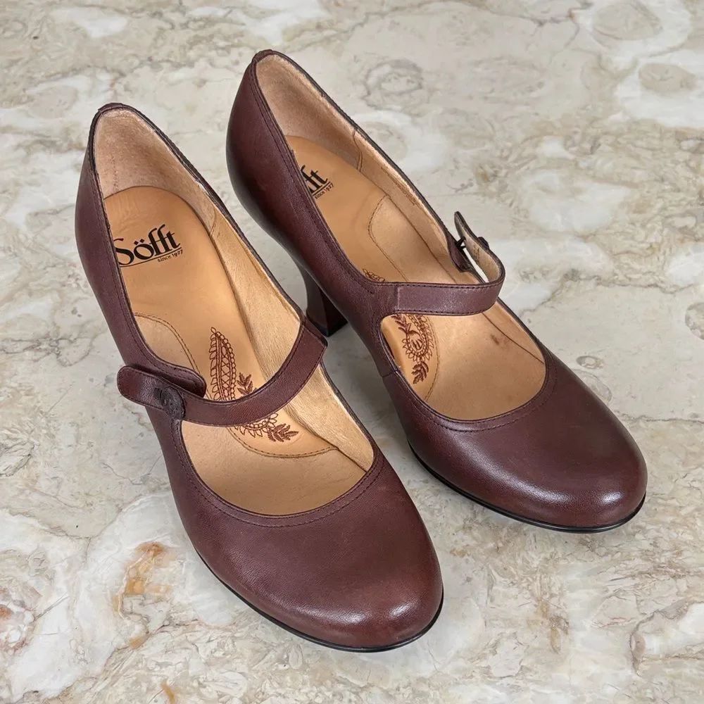 Sofft Leslie Mary Jane Leather Pumps Heels